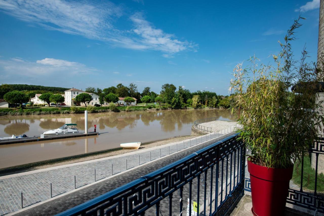 Hotel De La Tour Libourne Buitenkant foto