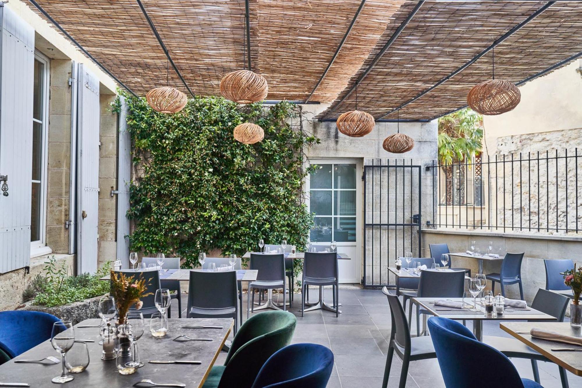 Hotel De La Tour Libourne Buitenkant foto